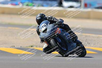 media/Oct-09-2022-SoCal Trackdays (Sun) [[95640aeeb6]]/Turn 2 (1110am)/